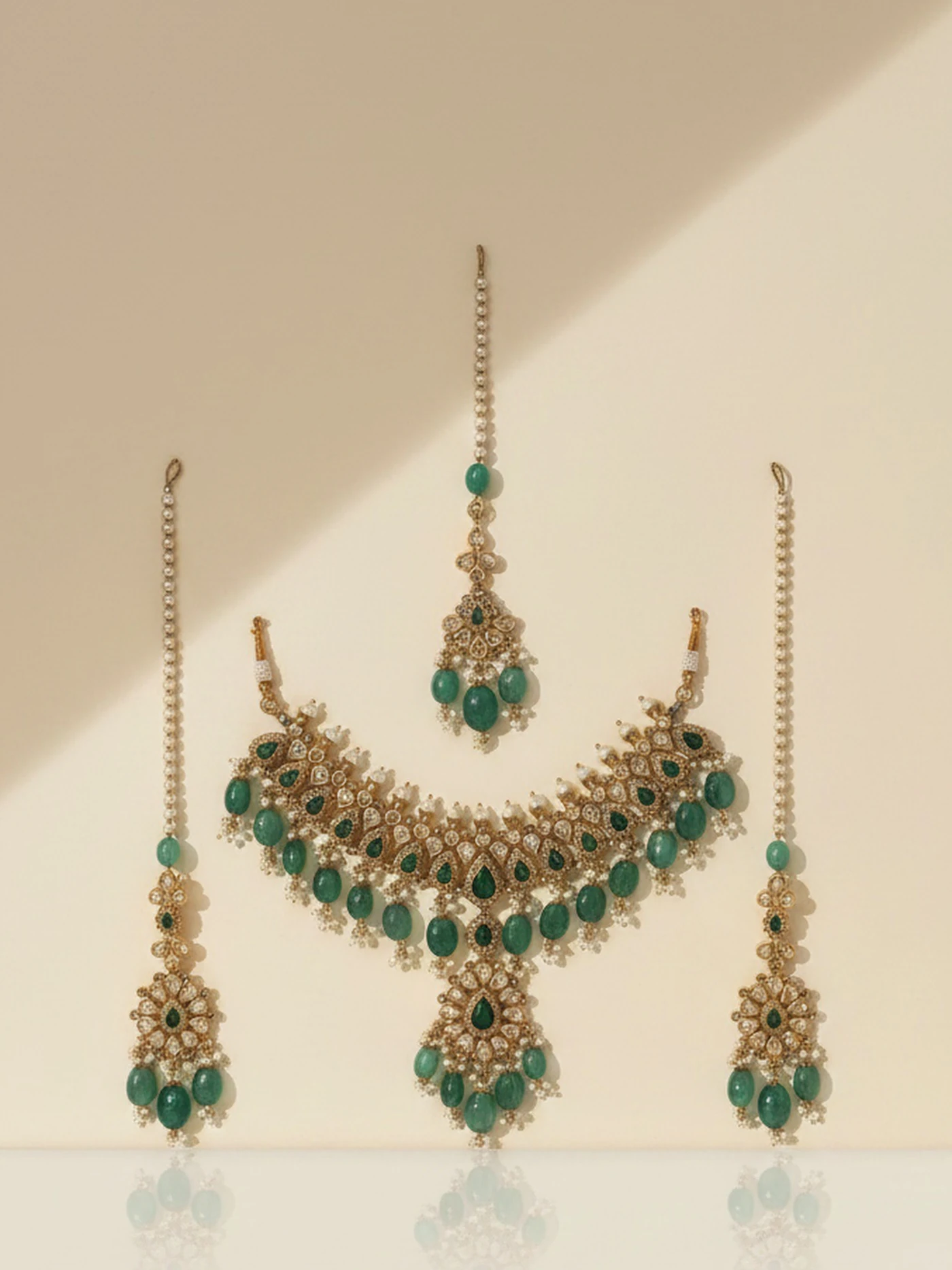 Antique Emerald Bridal Suite — Gold 22K