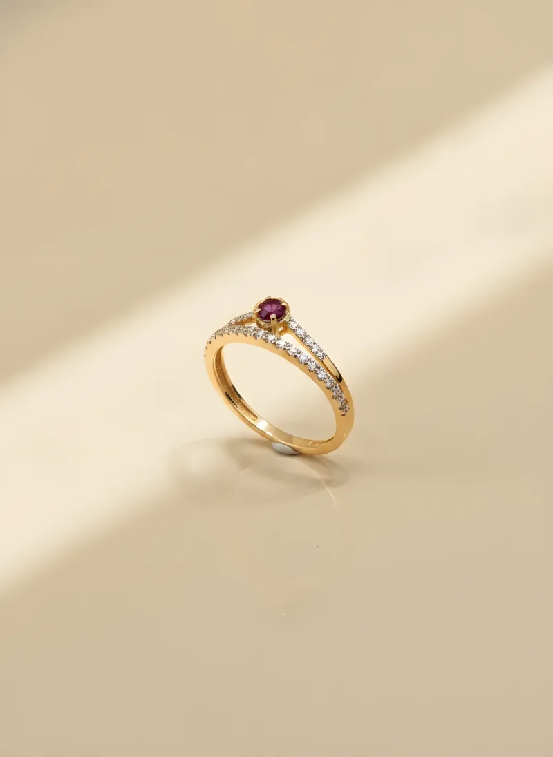 Crimson Pause Ring, Gold 21K