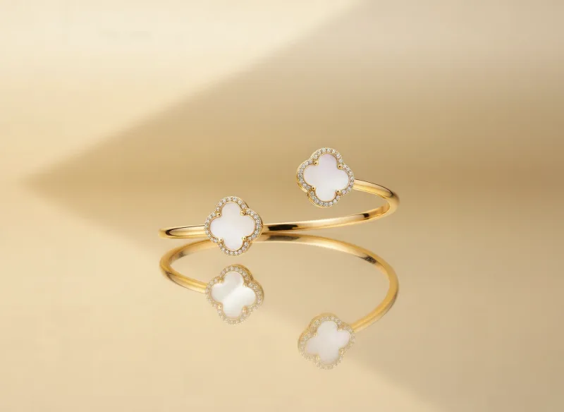 Fortune's Bloom Kara, Gold 21K