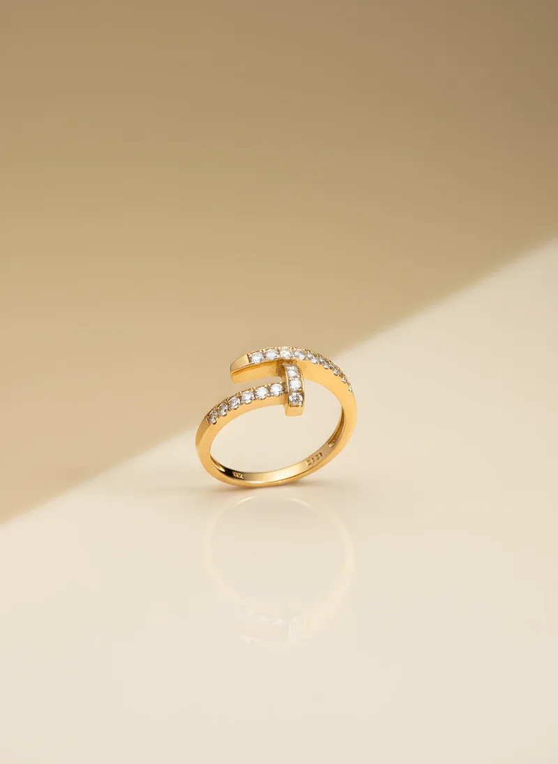 Still Point Zircon Ring, Gold 21K