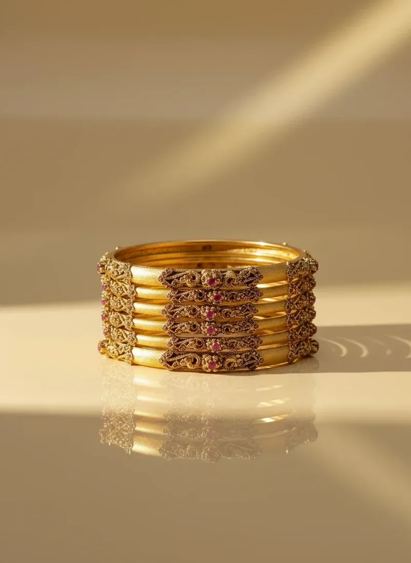 Crimson Scroll Bangle Suite, Gold 22K